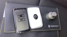 Renault Captur 1.3 TCE 130 Iconic 5dr Petrol Hatchback